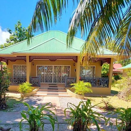 Hostellerie Isola di La Digue Esterno foto