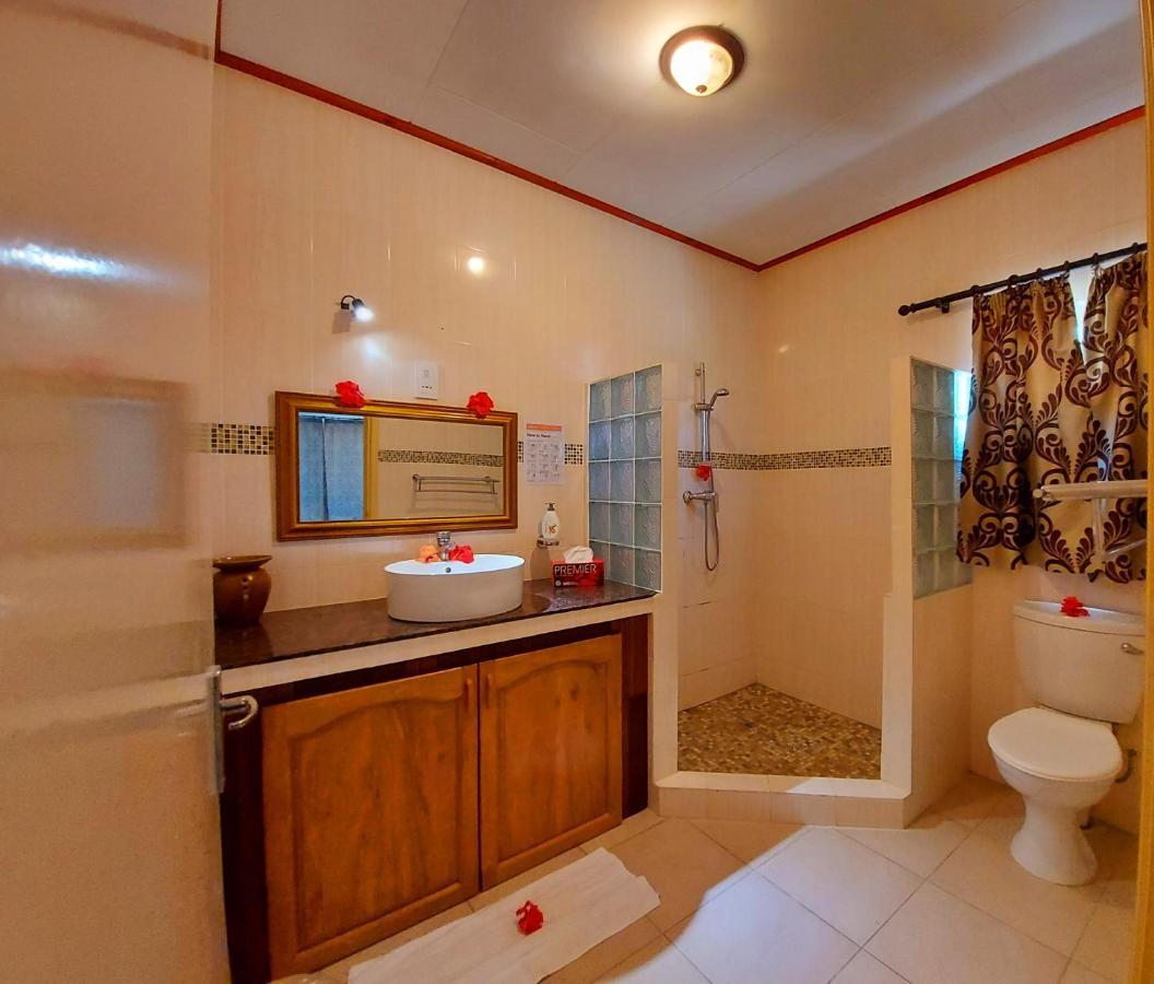 Hostellerie Isola di La Digue Esterno foto
